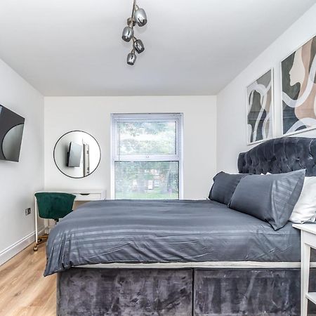 Cosy Guest House In Whitechapel ลอนดอน ภายนอก รูปภาพ