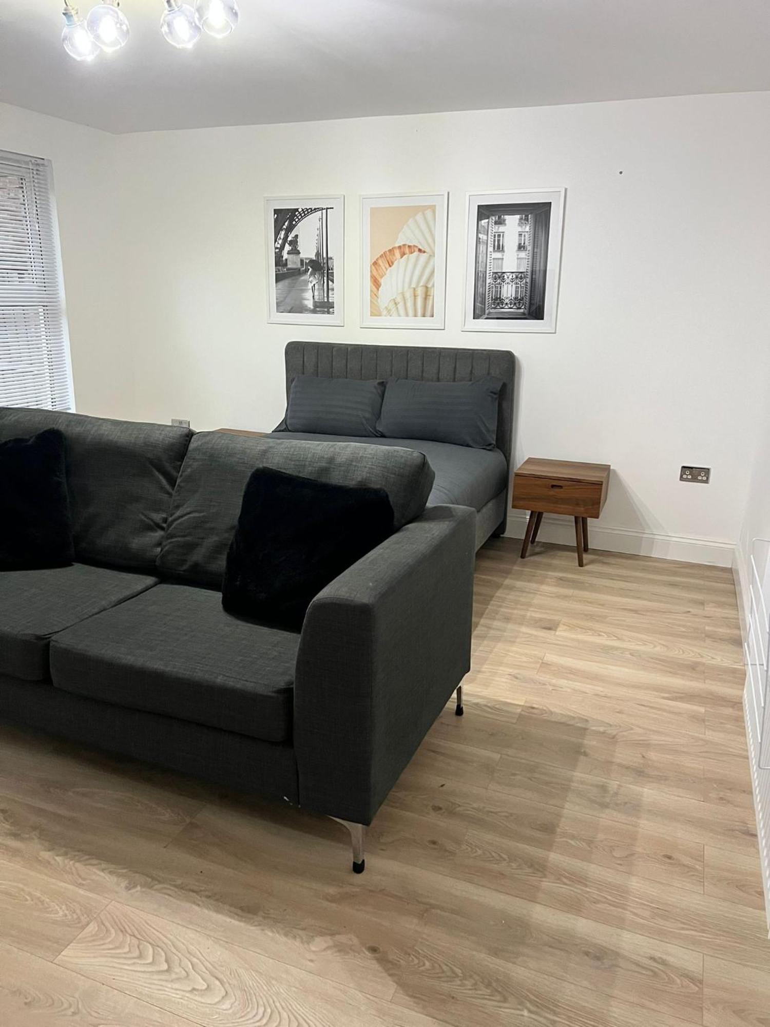 Cosy Guest House In Whitechapel ลอนดอน ภายนอก รูปภาพ